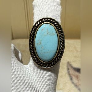 Premier Turquoise and Gold Oval Ring